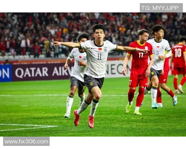 U22国足迎战日本队全力以赴力争胜利展现青春风采与拼搏精神