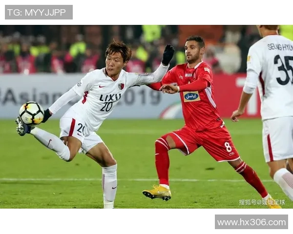 东京绿茵迎战长崎航海激情对决展现足球魅力与团队精神 东京绿茵迎战长崎航海激情对决展现足球魅力与团队精神