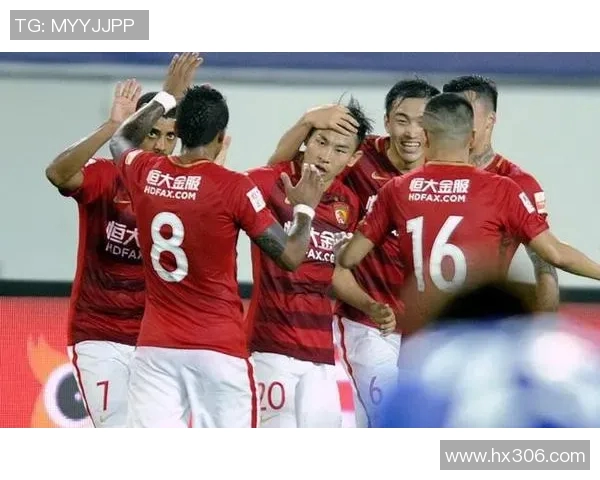 恒大与苏宁激战正酣精彩瞬间回顾及赛后分析图集