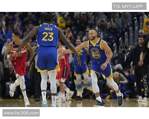 2016年NBA经典对决勇士与热火精彩录像回顾与分析