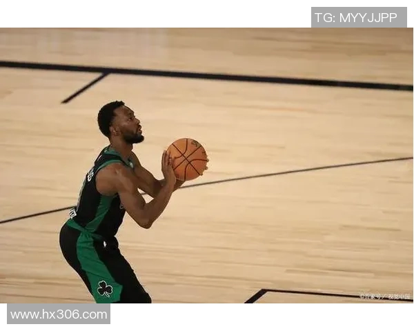 重庆足球队包夹战术的得失分析与未来发展方向探讨